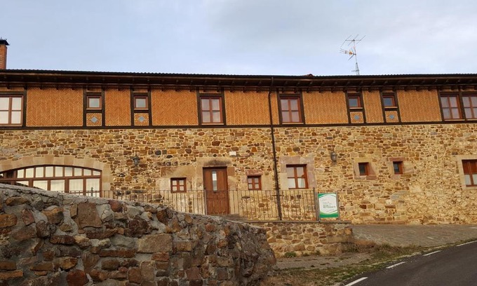 Cervera de Pisuerga Hotel | Oceano verde