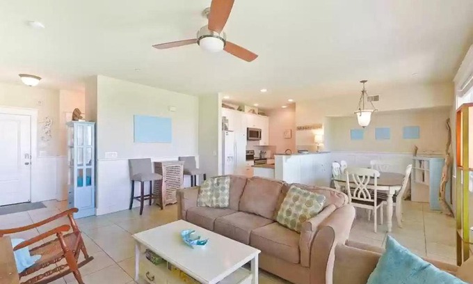 Red Fish Cove Apartment | OceanScape