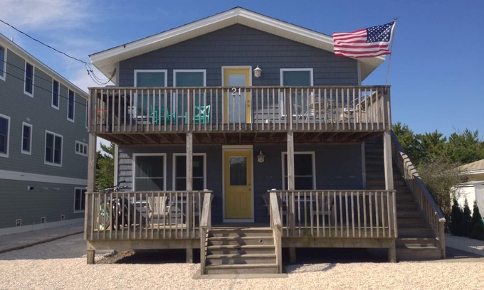 Barnegat Light House | Oceanside Barnegat Light Beach House 3Br/1Ba. Walk to Beach. Downstairsn