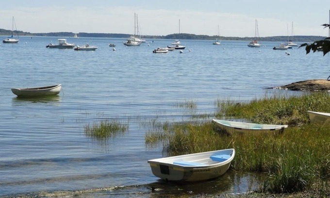 Falmouth Foreside Cottage | Oceanside Cottage On A Beautiful Private Beach - Enjoy Your Maine Vacation!