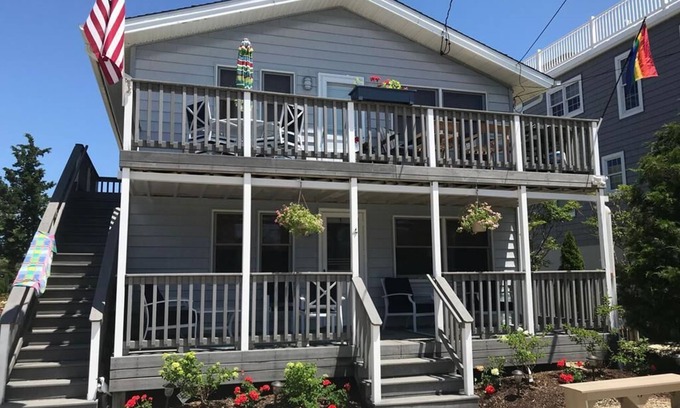 Barnegat Light Apartment | OCEANSIDE SUNDAY TO SUNDAY