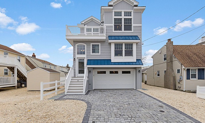 Beach Haven House | Oceanside with Pool