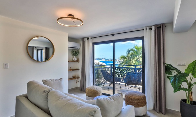 Maho Condo | Oceanview - 1bedroom - Walk to beach