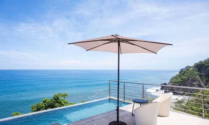 Chiltiupan Apartment | Oceanview Cliff Villa #3 Zonte