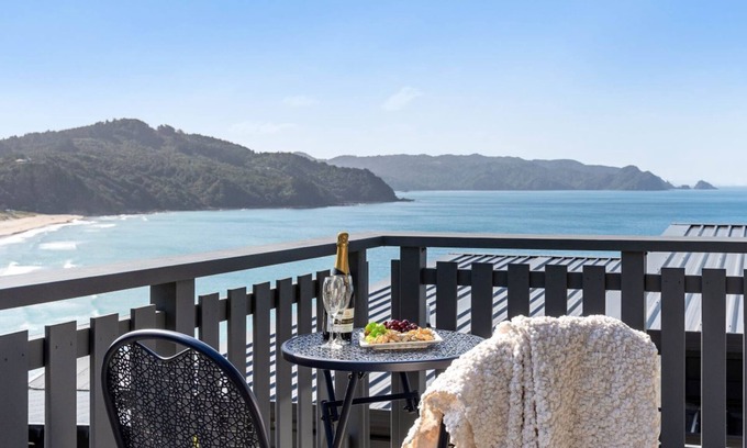 Tairua House | Oceanview Oasis - Tairua *2 bdms with gorgeous ocean views!