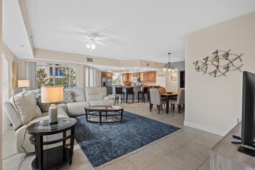 New Smyrna Beach House | Oceanwalk 13-301