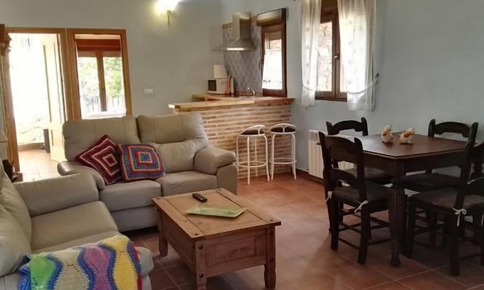 Tamajon Apartment | Ocejón rural apartments for 4 people (palancares)