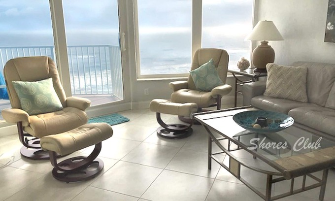 Daytona Beach Shores Condo | Oct/Bike Week @ 1102 Shores Club! Pool/NO-DRIVE Bch/Grills/Pickleball/BasktBall