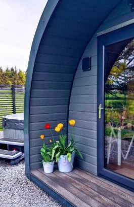 Welshpool Apartment | Odli Glamping - Deri