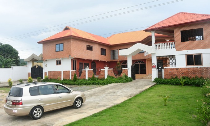 North Tongu Hotel | Odoso Royal Hotel, a Hotel for perfect relaxation, love and very affordable.