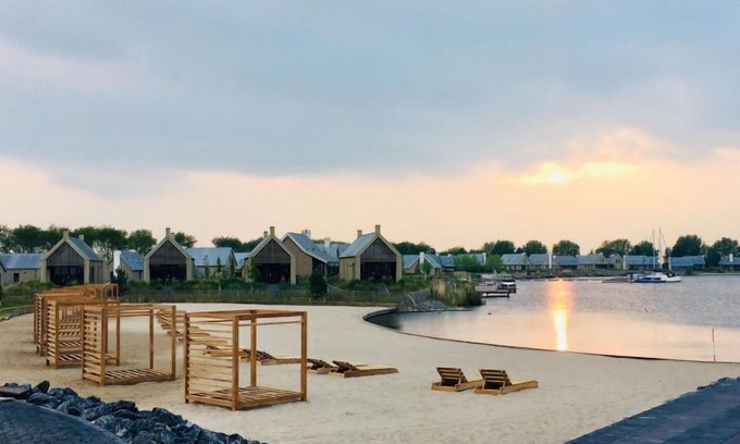 Tholen House | Oesterdam Resort by Interhome