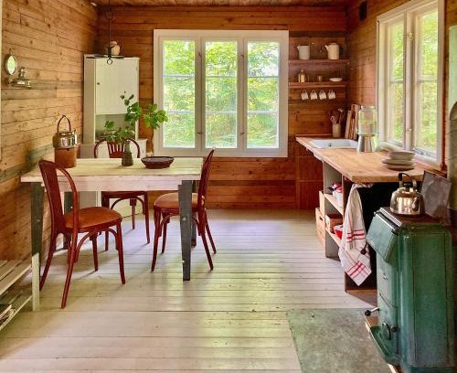 Simlangsdalen House | Off-Grid Cabin In Your Private Swedish Forest