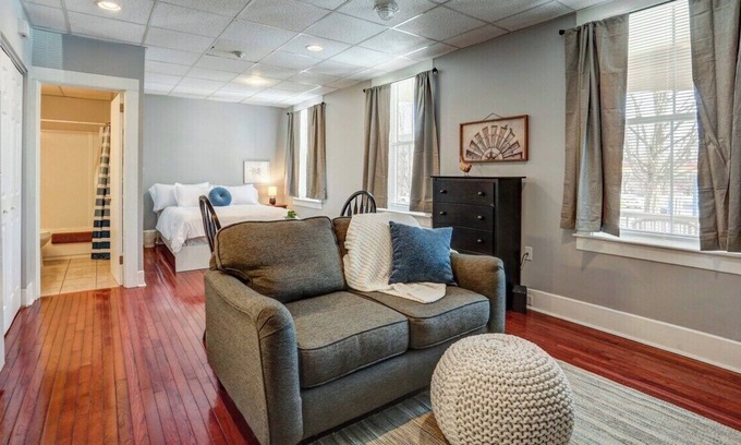 Bausman Apartment | Off Street Parking, Quiet Complex, 1st floor!