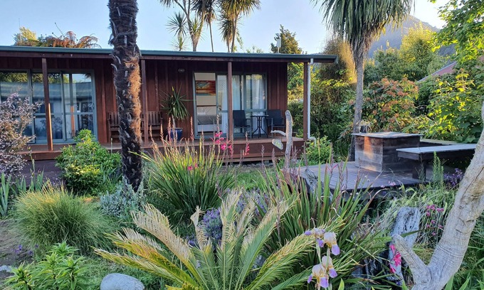 Murchison Cabin | Off The Beaten Trail Accommodation & Bike Tours