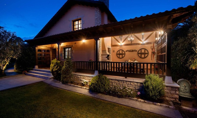 Naves Cottage | OFFER gift sella descent for stays from 7 to 11 September