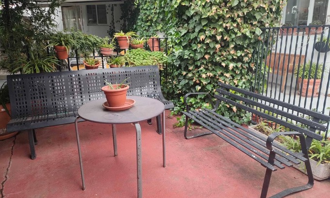 Sevilla la Nueva Cottage | Offer half/long stays. Contact us!