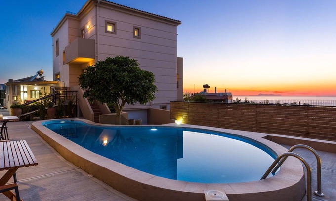Sfakaki Villa | Offering Panoramic sea Views, in a Walking Distance Away From a Sandy Beach