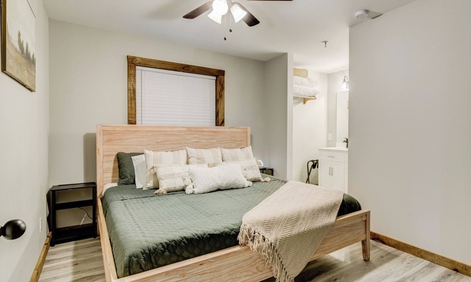 Branson Condo | Offseason Discount! Free SDC Shuttle - King & Queen Cozy 2 Bedroom