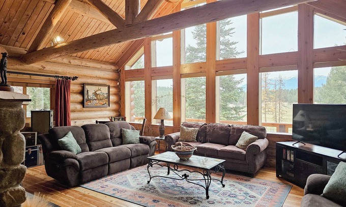 Eureka House | Ohana Ranch, Family Memories Montana Made- Epic Views & Working Cattle Ranch.