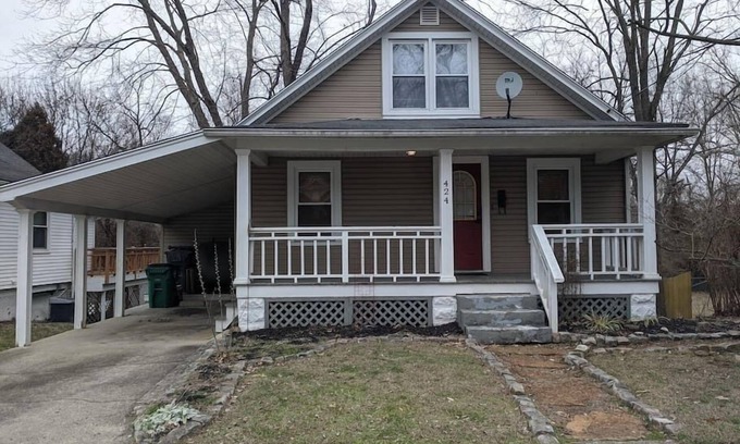Loveland House | Ohio Ave, 3 bed house, Historic Downtown Loveland