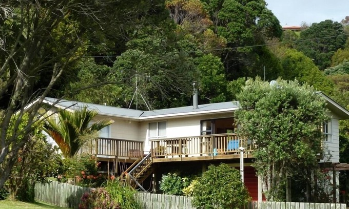 Waiotahi House | Ohiwa Bach By the Sea