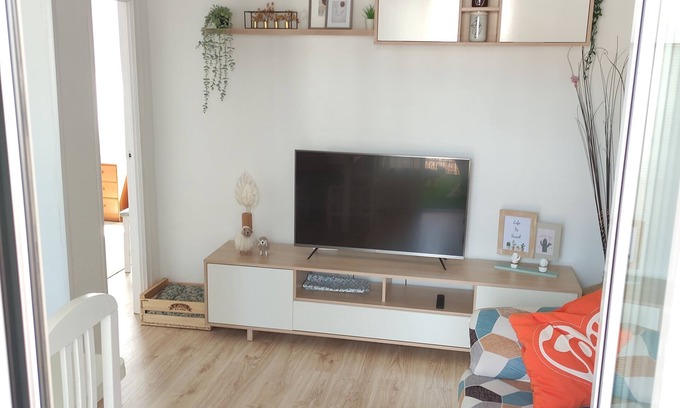 Ezcaray Condo | Oja Viewpoint Apartment