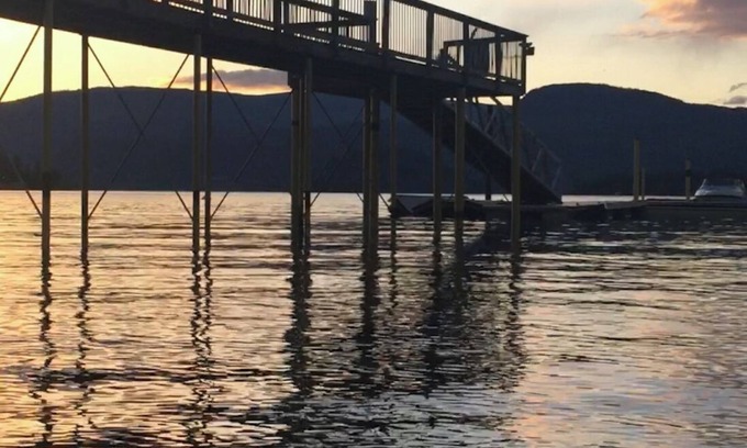 Blind Bay Resort | Okanagan Beachfront RV on SHUSWAP LAKE