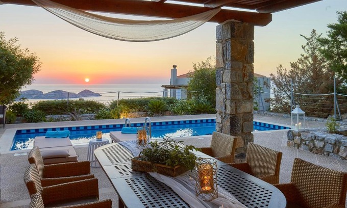 Drosia Villa | Okeanides Villas
