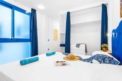 Los Abrigos House | OKEANOS Eco Guest House