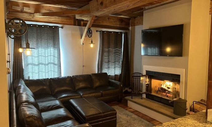 Ludlow Condo | Okemo Condo on Bus Route in Center of Town