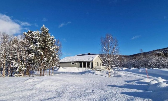 Nordreisa House | Oladalen Lodge Nordreisa