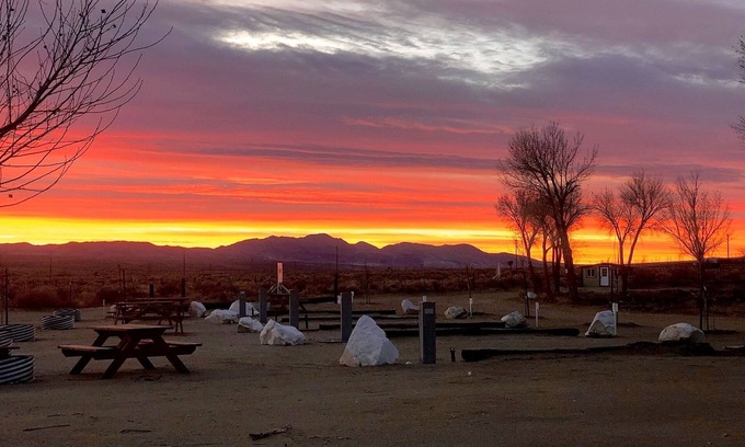 Olancha RV Rental | Olancha Lakeside Camping RV Site#2 Near Mt. Whitney