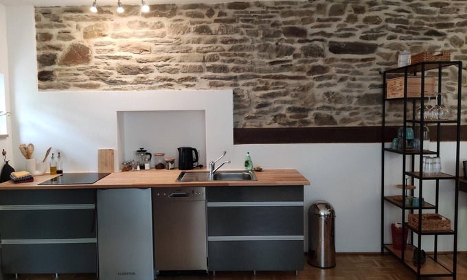 Alt-Wetter Apartment | Old carpentry shop in the 5Giebeleck