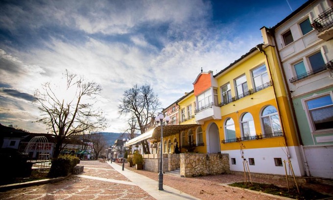 Slivek Apartment | Old City Square Apartment