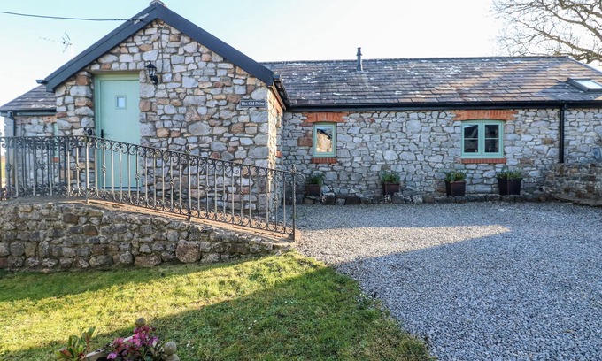 Scurlage Cottage | OLD DAIRY, pet friendly, with a garden in Scurlage