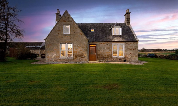 Elgin Other | Old Duffus Farmhouse on Scottish Estate - stunning castle views