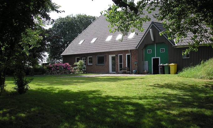 Osterhever Other | Old farm for the whole family - absolute seclusion - pets allowed