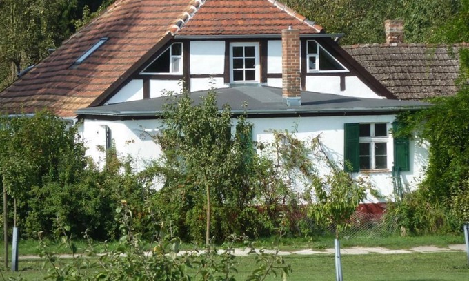 Kustrin-Kietz Other | Old farmhouse in a large orchard directly on the Oder dike