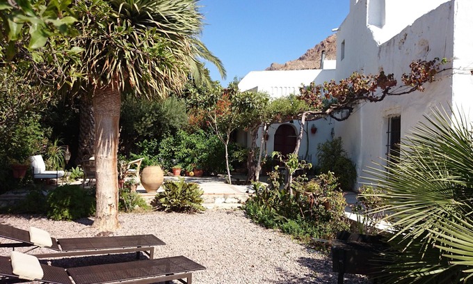 Nijar House | Old farmhouse in the quiet area of huertas. Ideal for families.