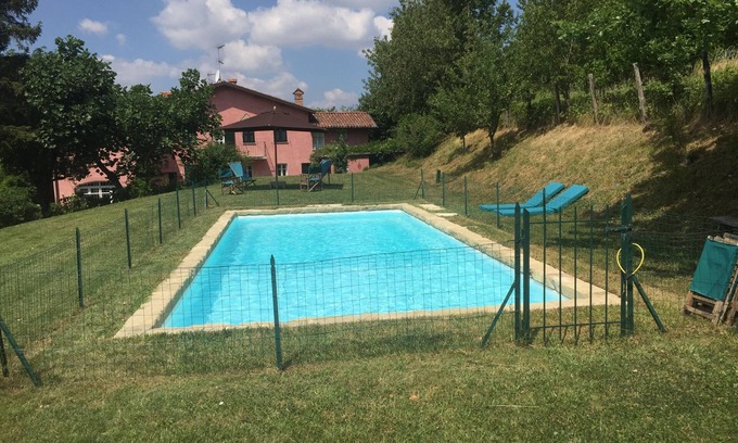 Gavi Cottage | Old house with pool and large garden in the hills of Gavi