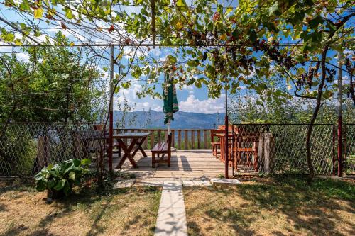 Danilovgrad Municipality Apartment | Old House Kontic