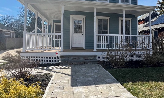 Pipes Cove House | Old meets new in this fully renovated 19th century farm house.
