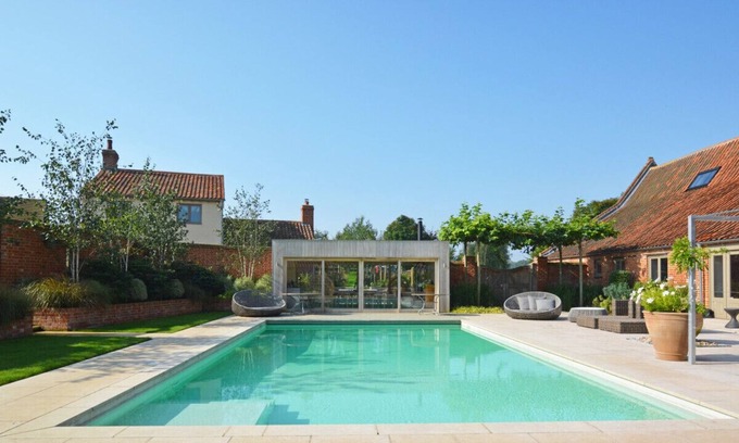 Foxley House | Old Oaks Cottage - Two Bedroom House, Sleeps 3