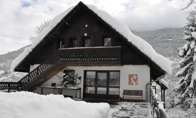 Queige House | Old Savoyard farmhouse renovated in the Beaufortain Massif