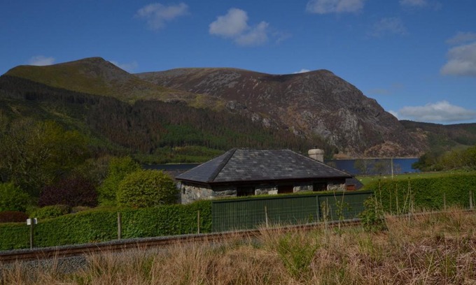 Betws Garmon Apartment | Old Snowdon Ranger Station