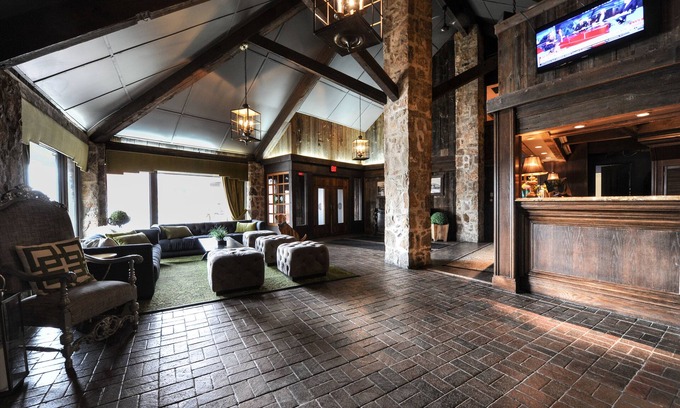Fallsview Hotel | Old Stone Inn Boutique Hotel