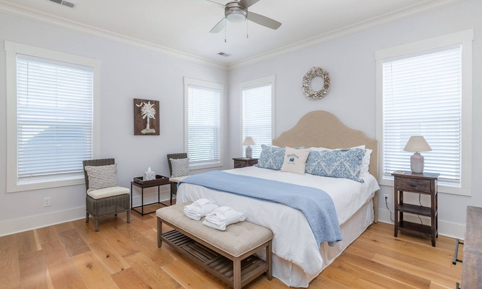 Olde Town House | Old Town Bluffton Home + FREE Golf Cart Luxury Home - Sleeps 8