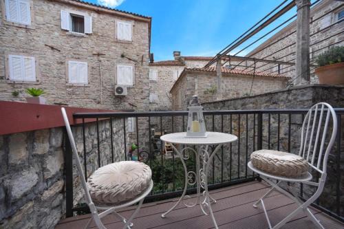 Old Town Apartment | OLD TOWN Budva apart 3 with balcony