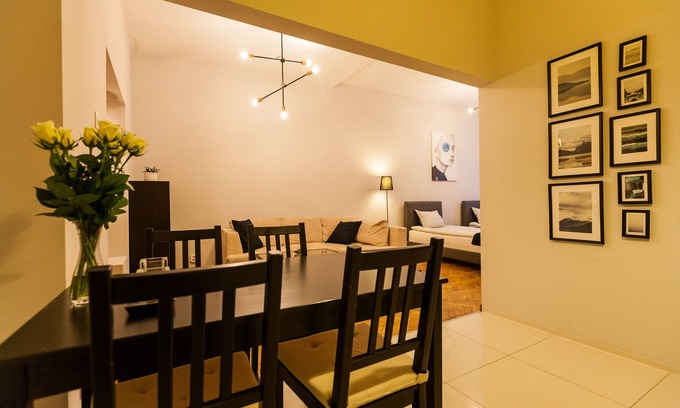 Stare Miasto Apartment | Old town located beautiful apartment
