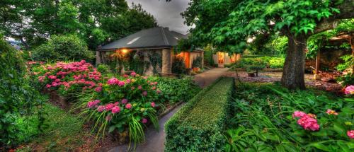Mole Creek House | Old WesleyDale Heritage Accommodation